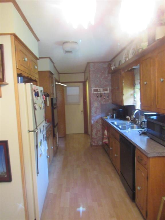 530 Dean Dr, Denison, TX 75020 - photo 6