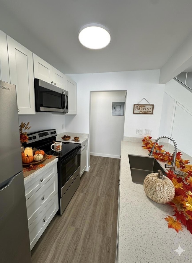 103 E Tiffany Dr unit 20, West Palm Beach, FL 33407 - photo 7