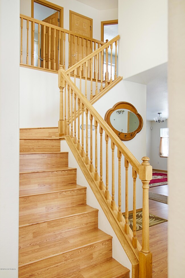 Entry & Stairs