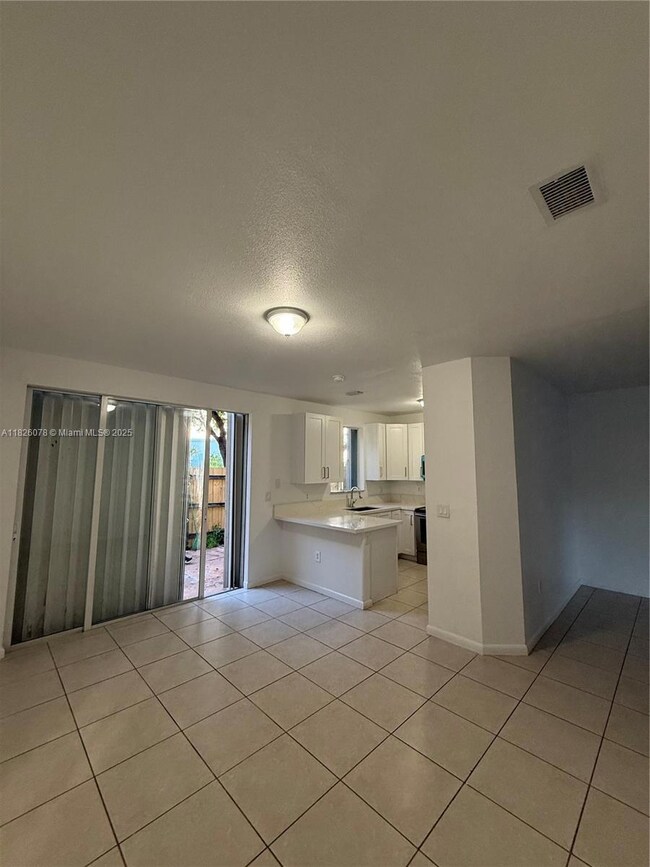 2452 SE 14th Ave unit 284, Homestead, FL 33035 - photo 7