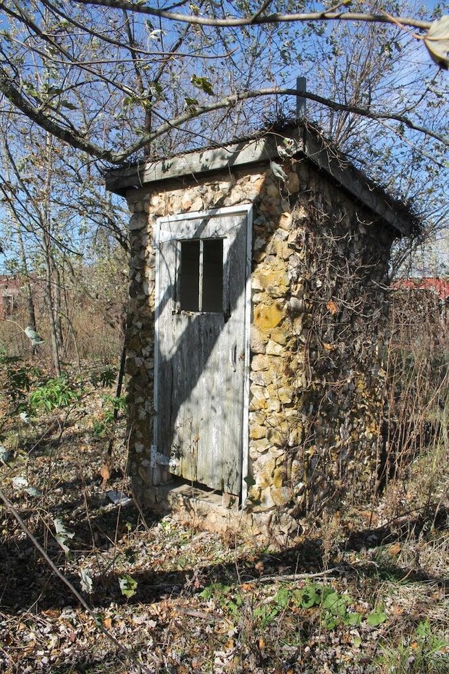 20251113164314648920000000-o