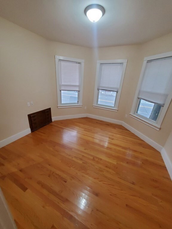 165 Hampshire St unit 4, Cambridge, MA 02139 - photo 5