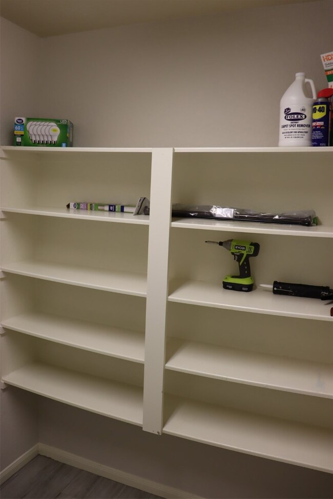 385 Hannah Ln, Alvin, TX 77511 - photo 4