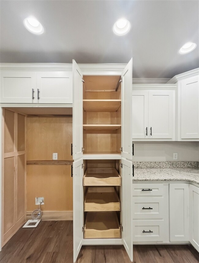 207 Ayers Ln, Scottsville, KY 42164 - photo 6