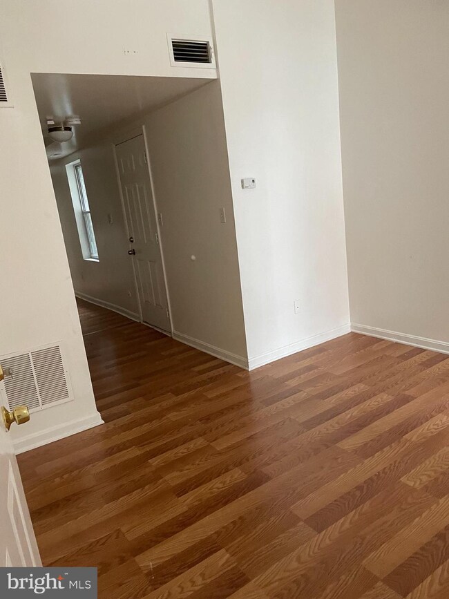 1223 N Eden St unit 1, Baltimore, MD 21213 - photo 2