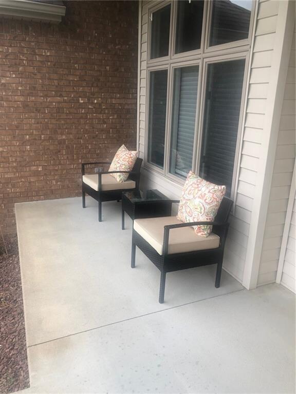 2877 Fox Hollow Ct, Columbus, IN 47203 - photo 3