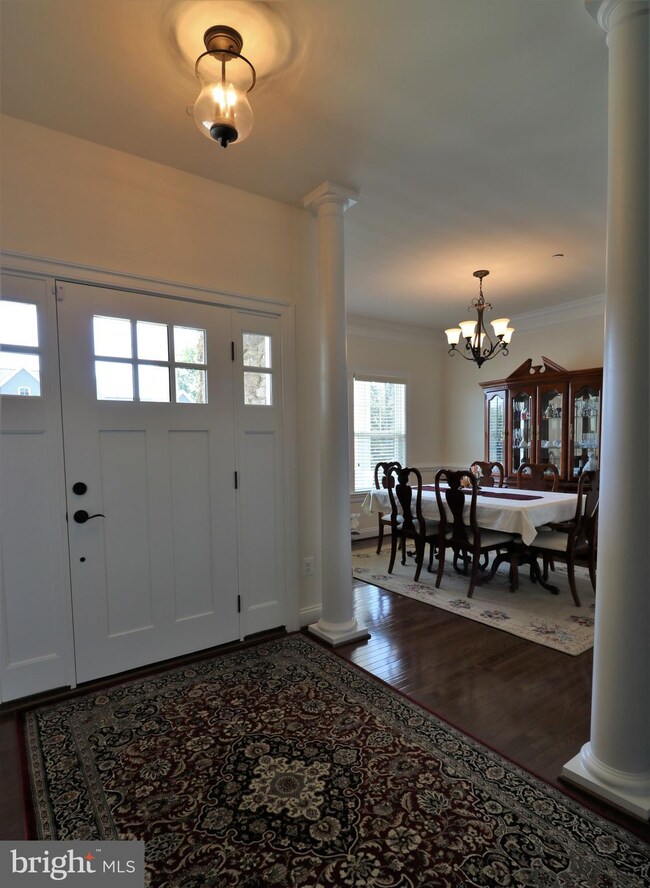 209 Dismondy Dr, Huntingtown, MD 20639 - photo 4