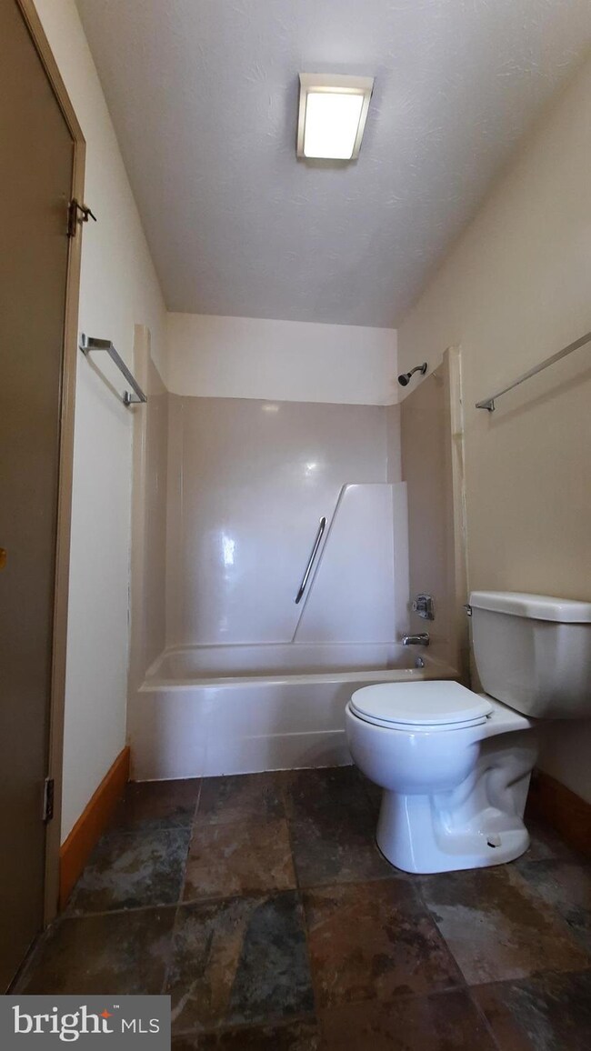 1416 N Shenandoah Ave, Front Royal, VA 22630 - photo 6