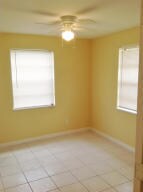 4387 Walnut St, West Palm Beach, FL 33406 - photo 5