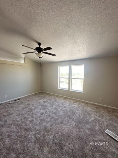 Den/ living room