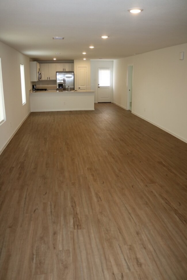 17839 Grove Hill Dr, Hockley, TX 77447 - photo 2