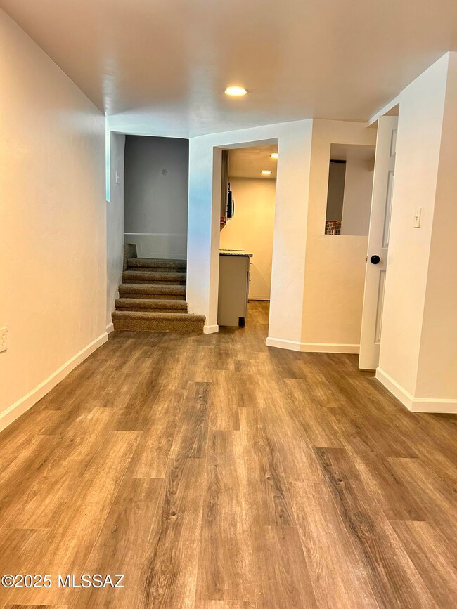 837 N 1st Ave, Tucson, AZ 85719 - photo 4