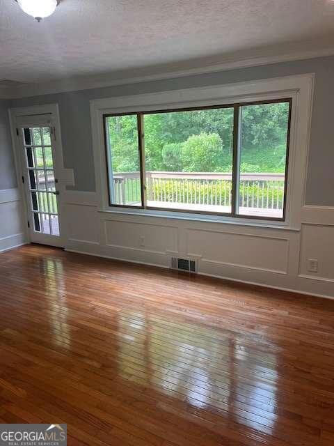 871 Cedar Trace SW, Lilburn, GA 30047 - photo 7