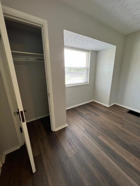 814 E Mithoff St, Columbus, OH 43206 - photo 3