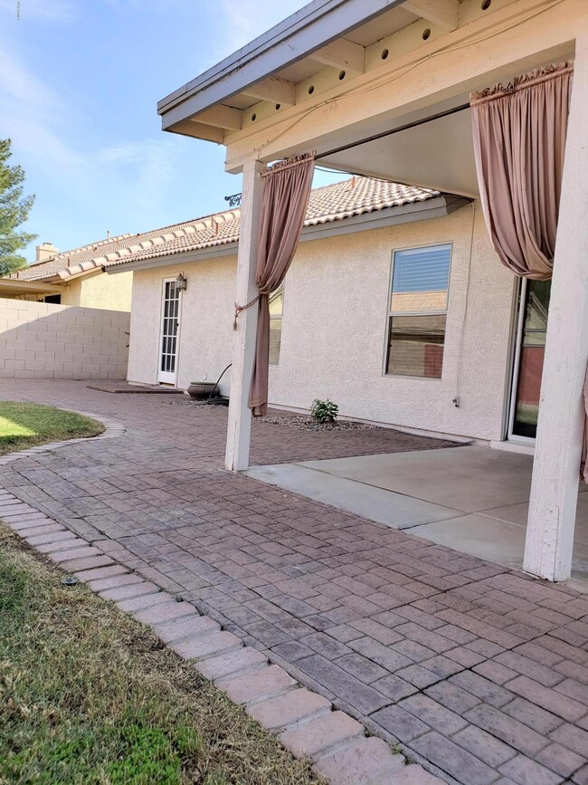 1482 W Orchid Ln, Chandler, AZ 85224 - photo 7