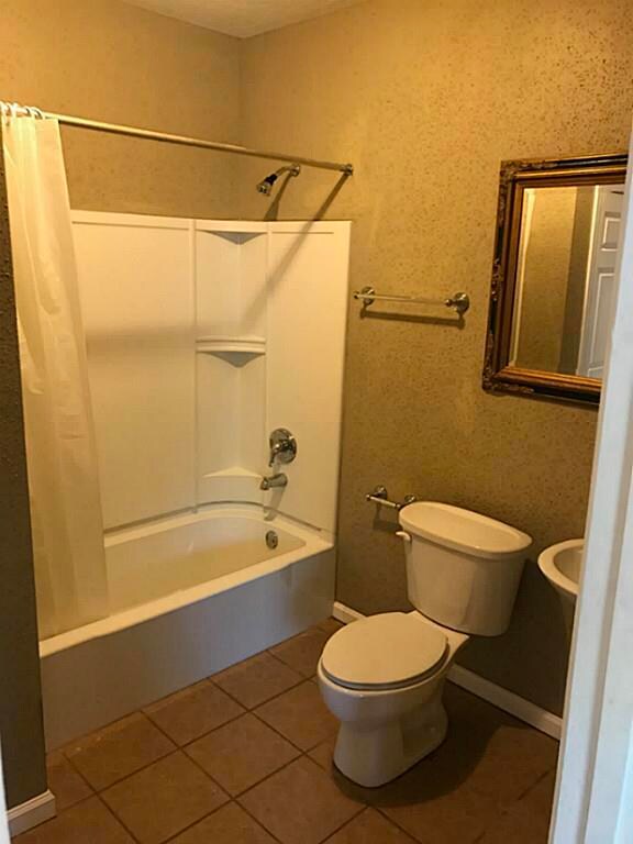 4607 Siegel St, Houston, TX 77009 - photo 4