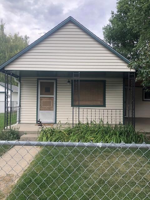 1357 Spaulding St, Sheridan, WY 82801 - photo 2