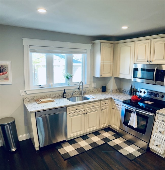 15 Sheffield Rd unit 1, Roslindale, MA 02131 - photo 6