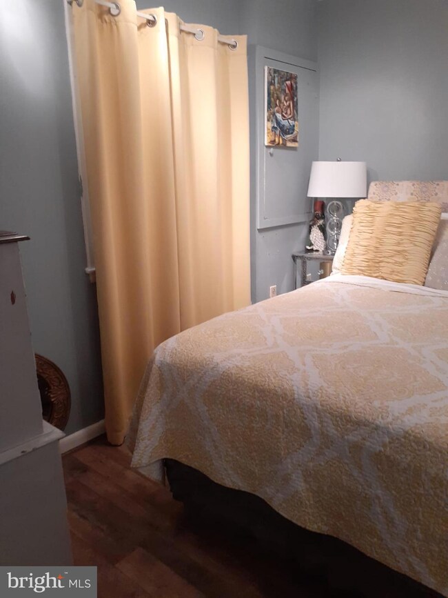 8408 Chervil Rd, Lanham, MD 20706 - photo 6