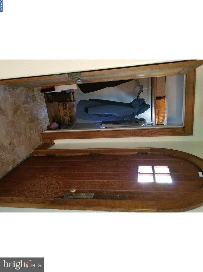 8 Thurston Ave, Ewing, NJ 08618 - photo 2