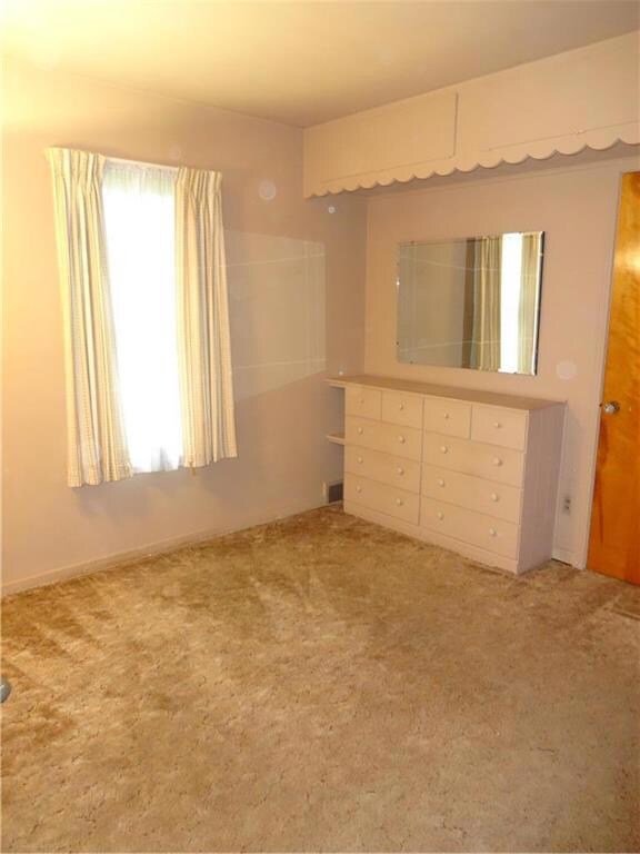 325 S Walnut St, Bath, PA 18014 - photo 7