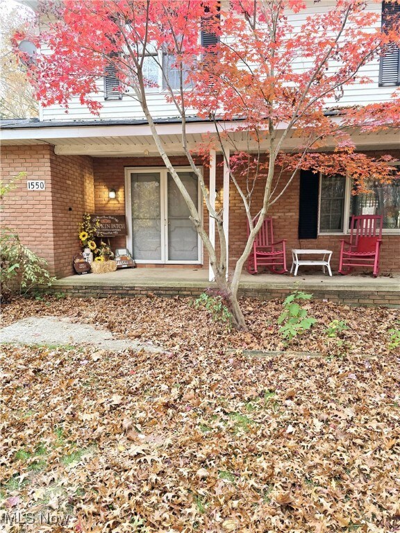 1550 N County Line Rd, Geneva, OH 44041 - photo 2