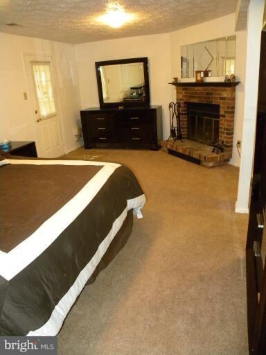 8903 Gutman Ct, Springfield, VA 22153 - photo 4