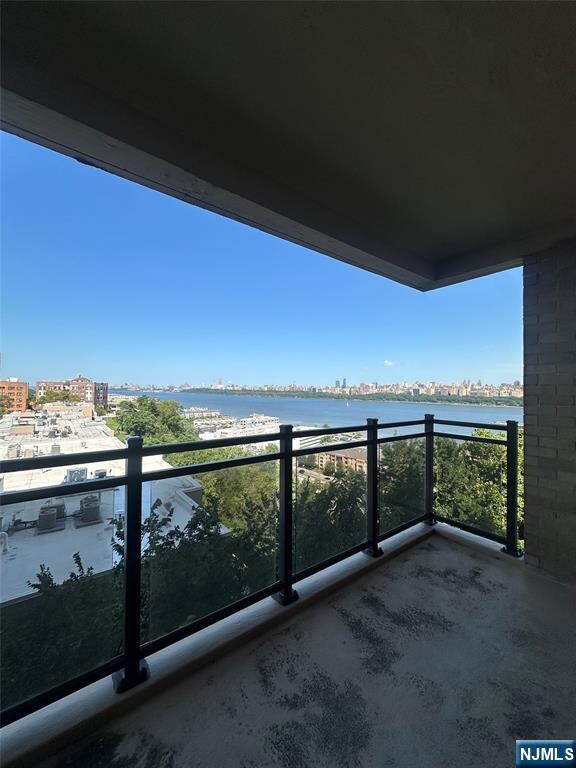 7100 Jfk Blvd E unit 5E, Guttenberg, NJ 07093 - photo 6