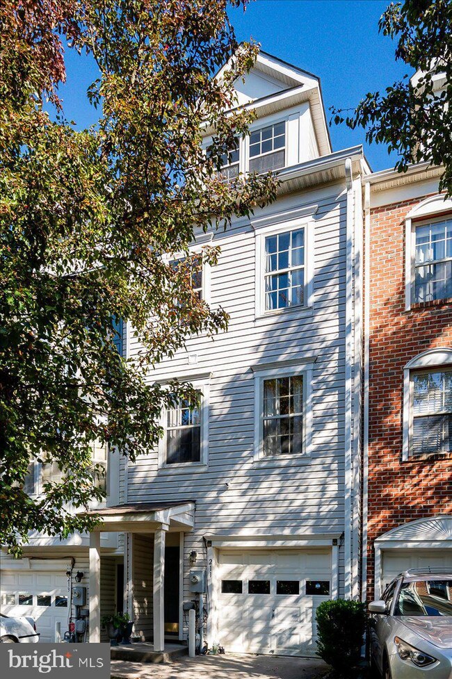 211 Toddson Ln, Owings Mills, MD 21117 - photo 3