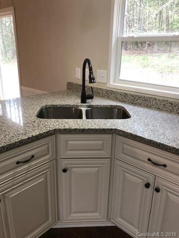 7321 Sagebrush Cir, Concord, NC 28025 - photo 2