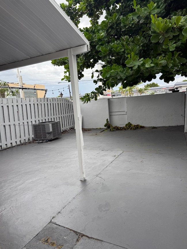 3860 W 11th Ln unit 1, Hialeah, FL 33012 - photo 4
