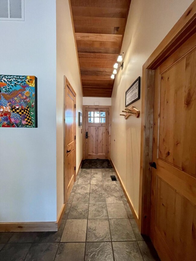 17587 Forest Ln, Sunriver, OR 97707 - photo 6