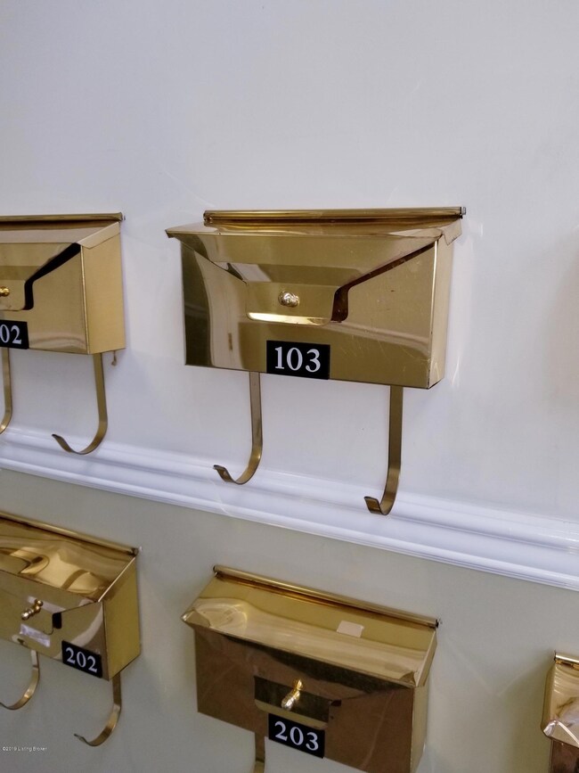 Unit #103 Mail Box