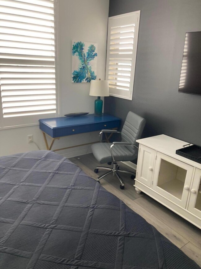 Palm Court Yacht Club unit 504, Fort Walton Beach, FL 32548 - photo 4