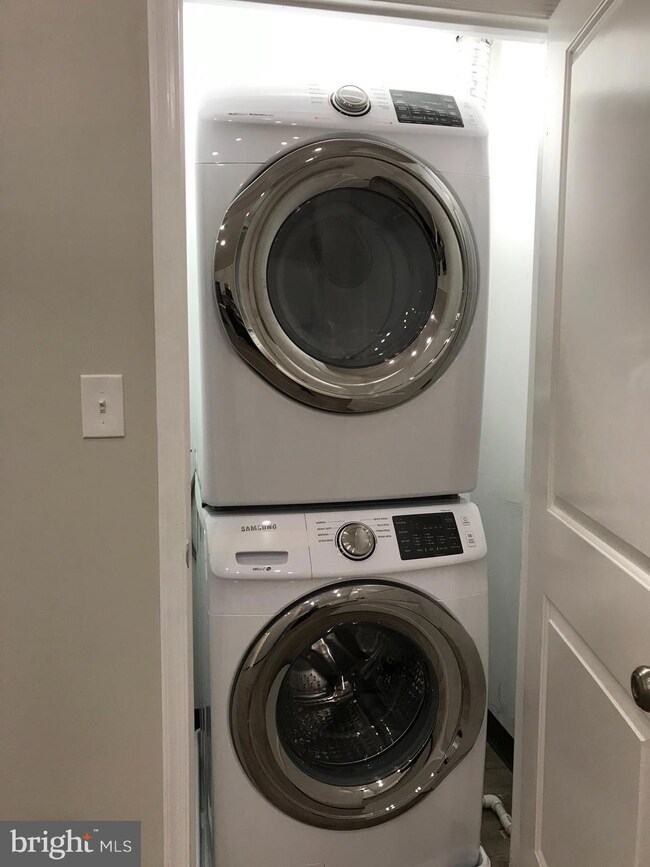 6127 Macbeth Dr unit 2, Baltimore, MD 21239 - photo 7