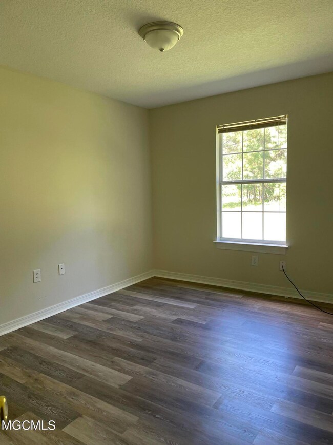 6027 Tate St, Bay Saint Louis, MS 39520 - photo 3