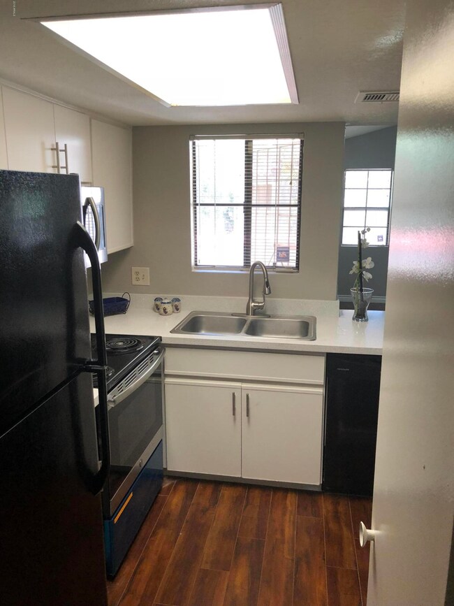 2855 S Extension Rd unit 237, Mesa, AZ 85210 - photo 2