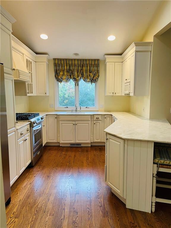 305 Dean Ridge Ct, Cranston, RI 02920 - photo 6