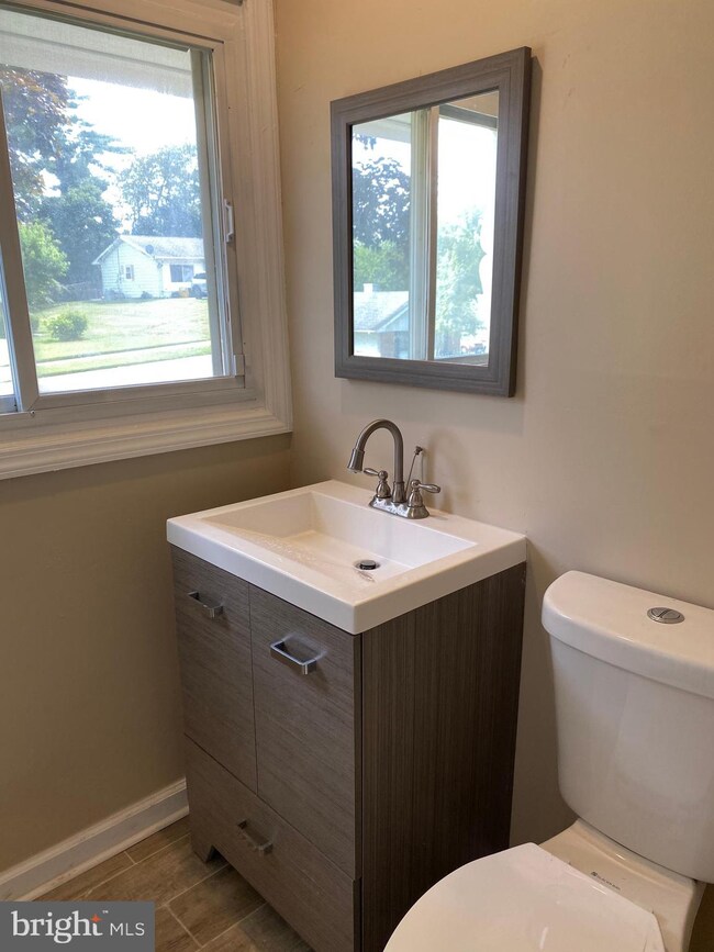 17 Marshal Ln, Willingboro, NJ 08046 - photo 5