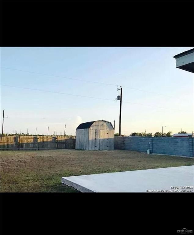 213 Vanilla, Alamo, TX 78516 - photo 3