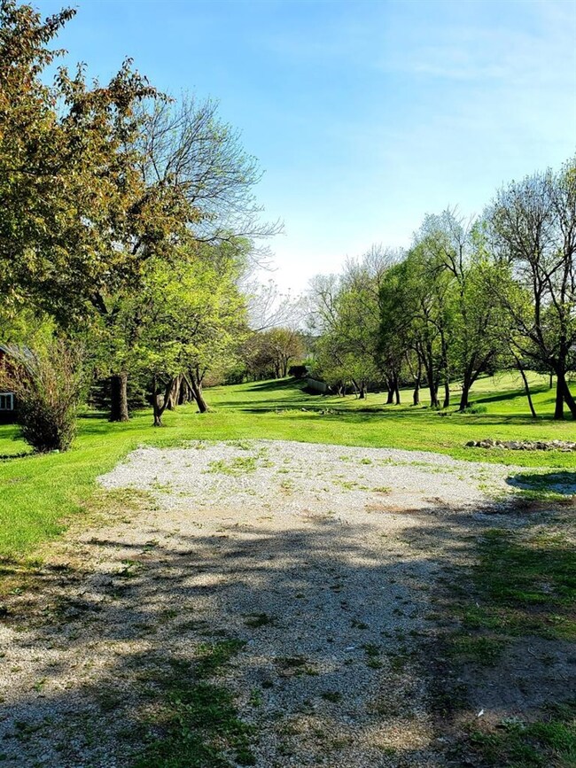 404 W Mclane St, Osceola, IA 50213 - photo 6