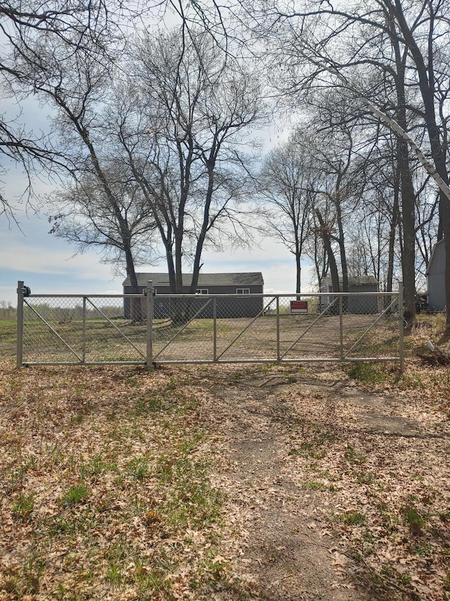 16515 Woodrow Rd, Brainerd, MN 56401 - photo 2