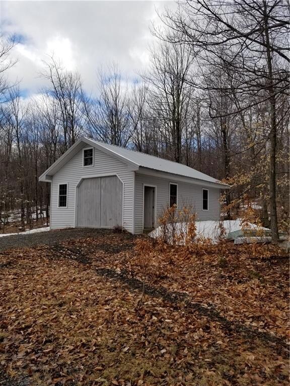 Garage / Storage Building