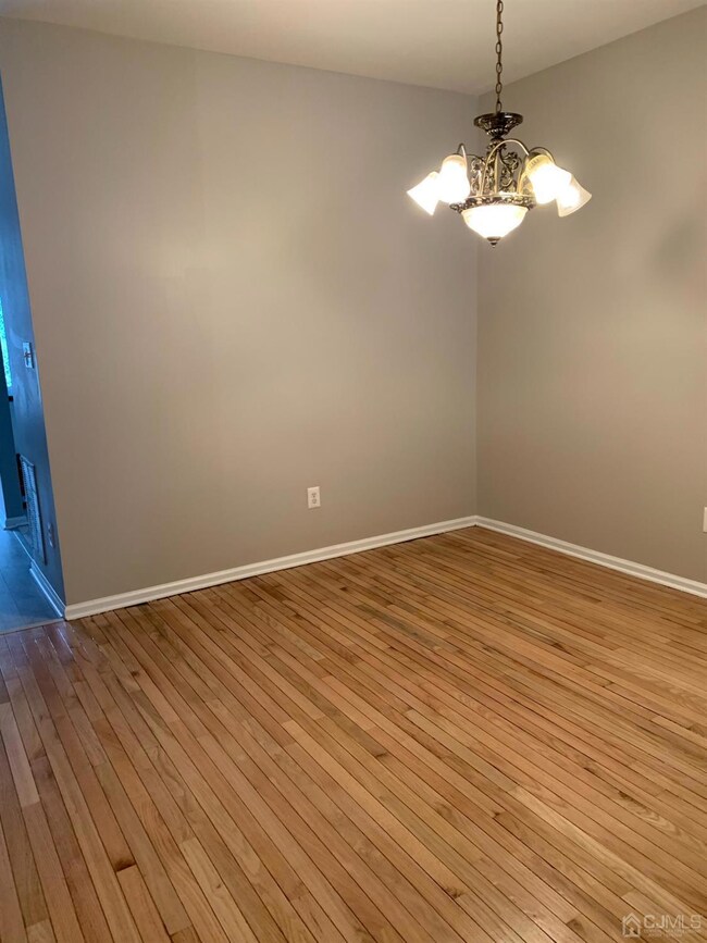 1902 Dahlia Cir, Dayton, NJ 08810 - photo 7