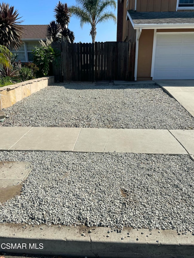 83DE6EF0-D507-4012-AF1B-060FFBEDEB51