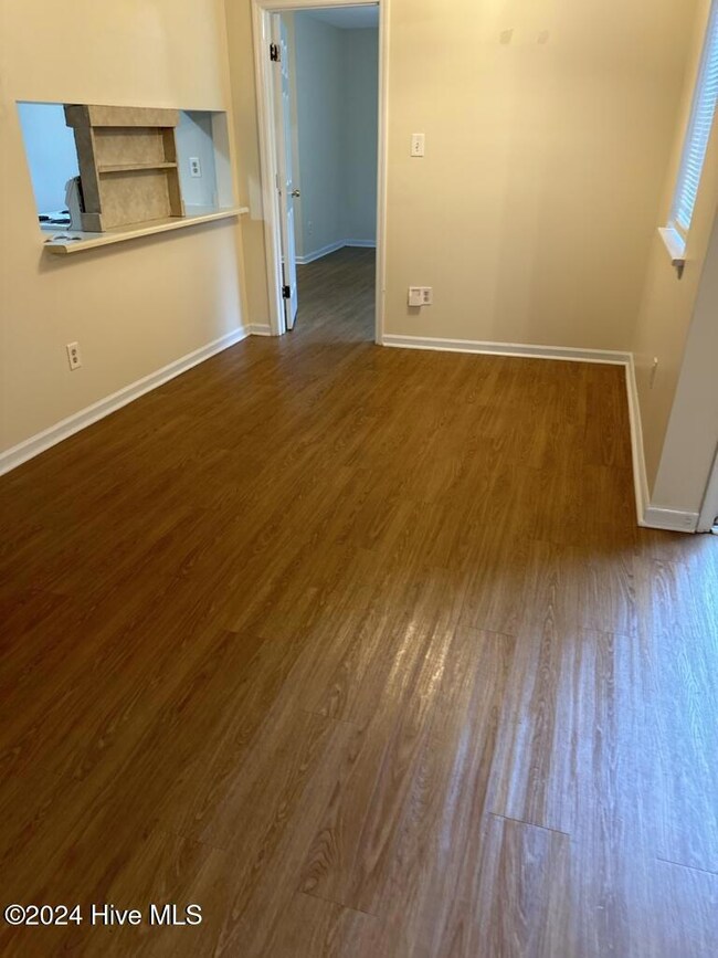 1015 Massey Rd, Jacksonville, NC 28546 - photo 6