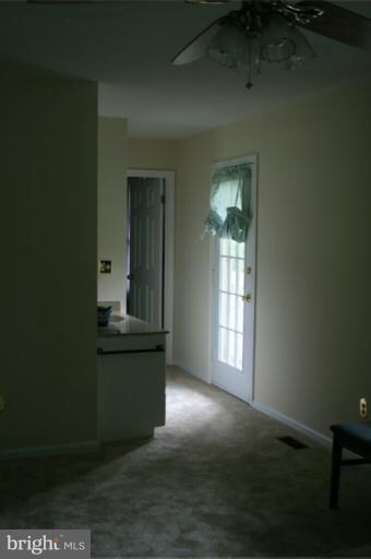 13437 Melville Ln, Chantilly, VA 20151 - photo 4