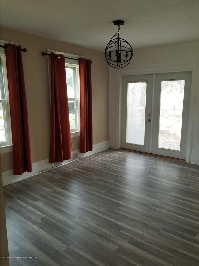 1819 Pattengill Ave, Lansing, MI 48910 - photo 5