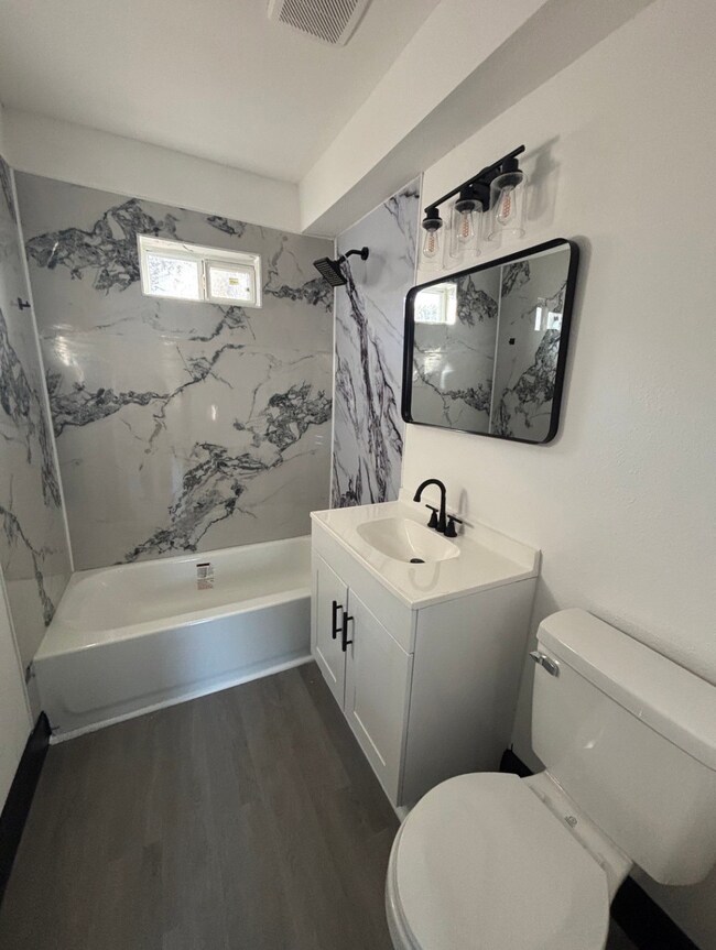 7213 Moline St unit 1, Houston, TX 77087 - photo 3