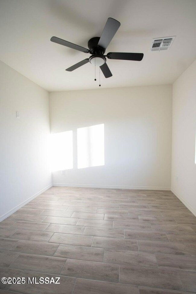 20250206203411502807000000-o